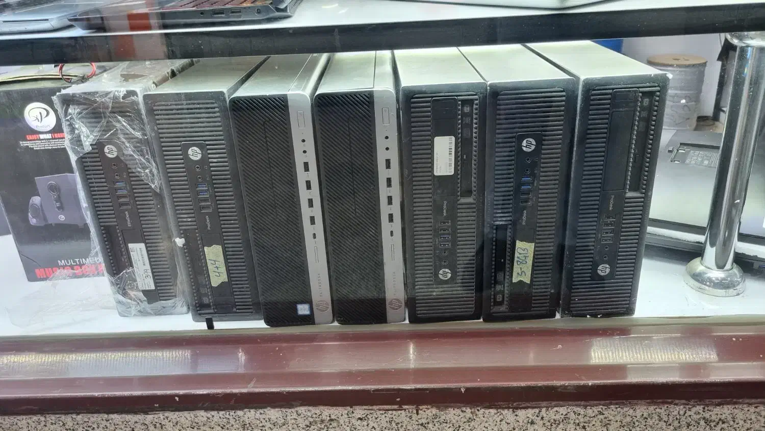 لپتاپ مینی کیس مانیتور کارکرده کامپیوتر مرکزی|رایانه همراه|شهریار, شهریار|دیوار