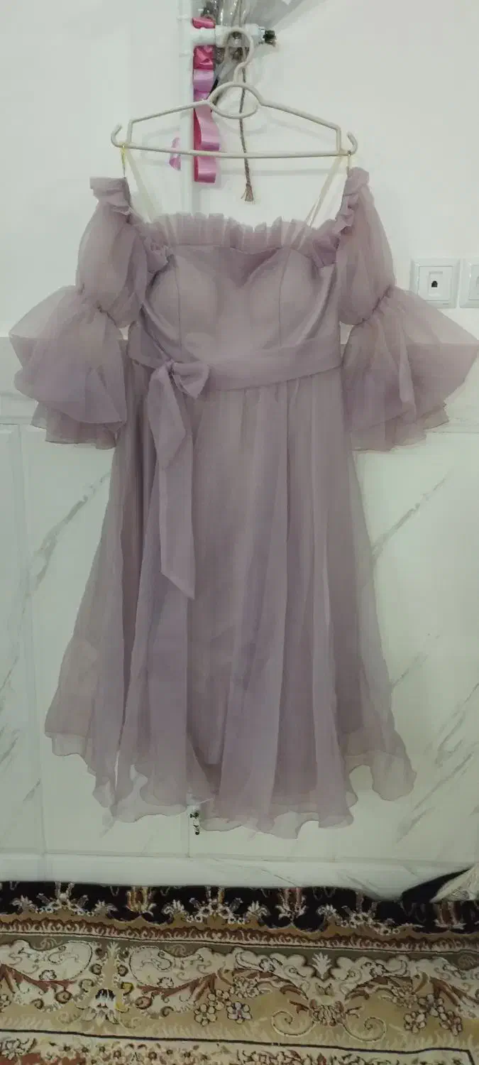 لباس مجلسی|لباس|قم, چهل درخت|دیوار