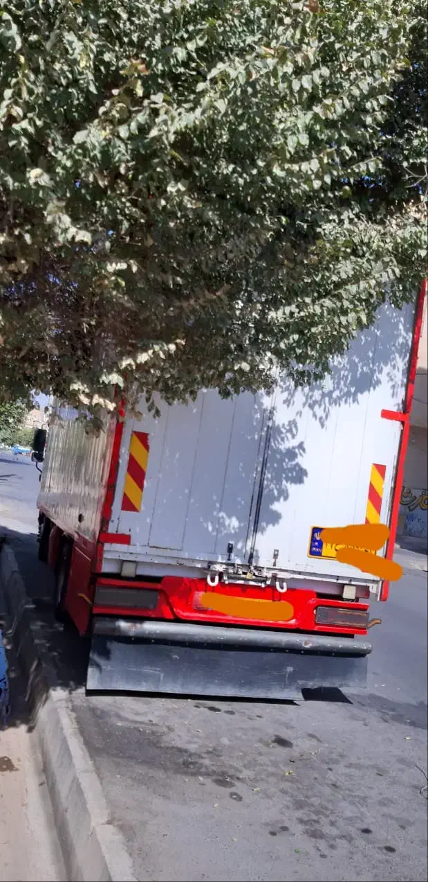 ایسوزو ۶تنی مدل ۱۳۹۳ فابریک|خودرو سنگین|شیراز, شهرک سراج‎|دیوار