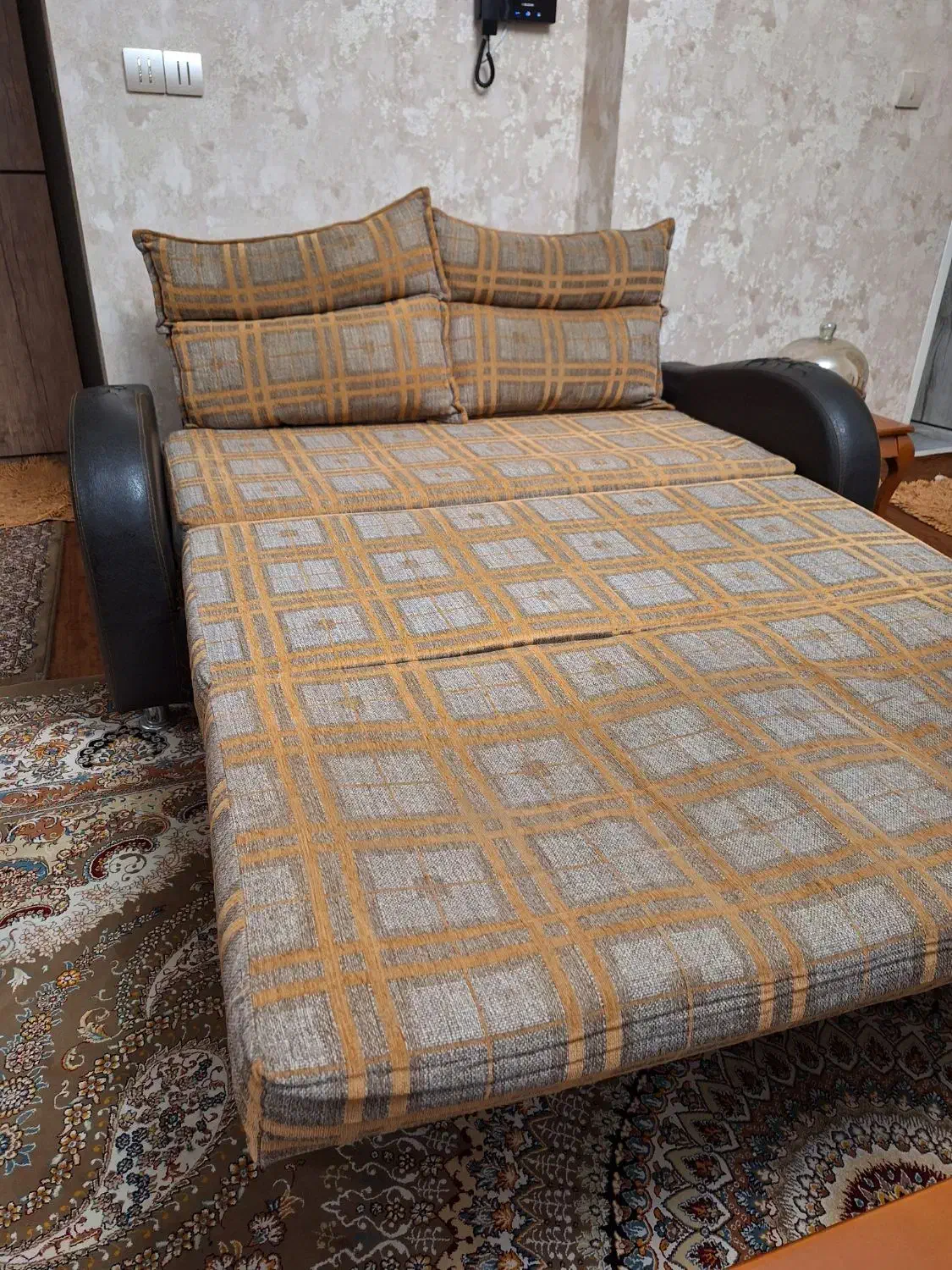 مبل تخت خوابشو|مبلمان خانگی و میز عسلی|کرج, شهرک رازی (حصارک)|دیوار