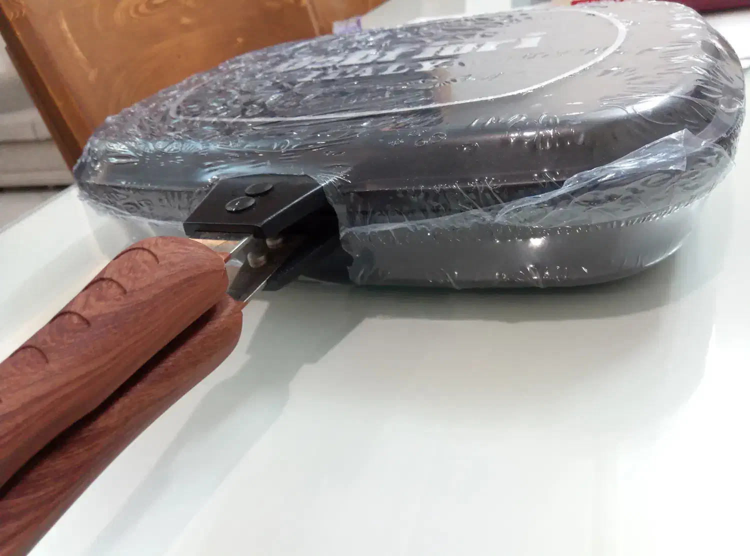 ماهیتابه ایتالیایی ،رژیمی دوطرفه،برند دلفیوری|ظروف پخت‌وپز|شاهین‌شهر, مخابرات (شهید بهشتی)|دیوار