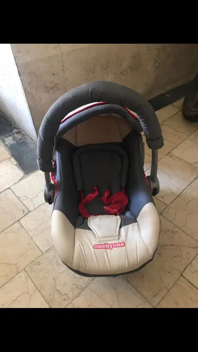 کیف نوزاد و کری یر|کالسکه و لوازم جانبی|یزد, |دیوار