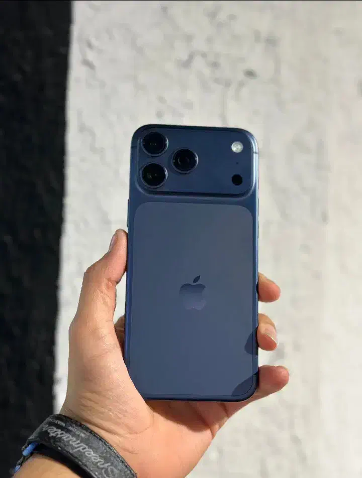 فول مستر طرح اصلی ایفون|موبایل|بندرعباس, |دیوار