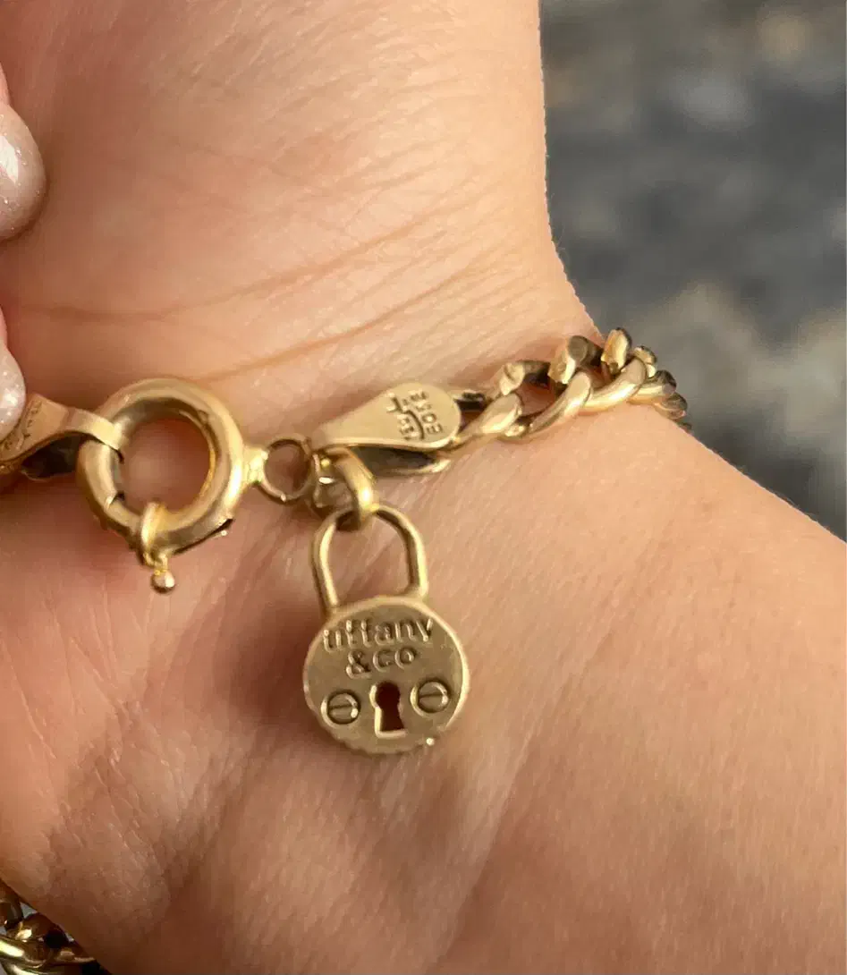 طلای نو۲۵۰ بالای تابلو|جواهرات|اراک, |دیوار