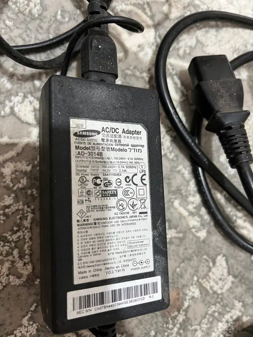 کابل لب تاب|قطعات و لوازم جانبی رایانه|تهران, آهنگ|دیوار