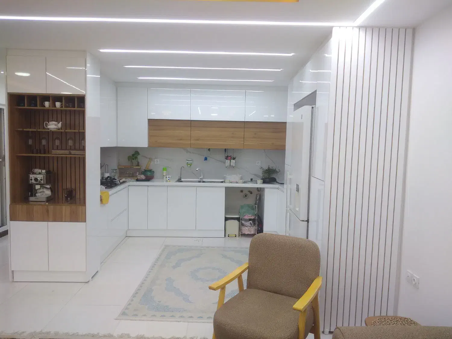 فروش مسکن ملی فاز یک جاده سلامت طبقه بالا|فروش آپارتمان|دوگنبدان, |دیوار