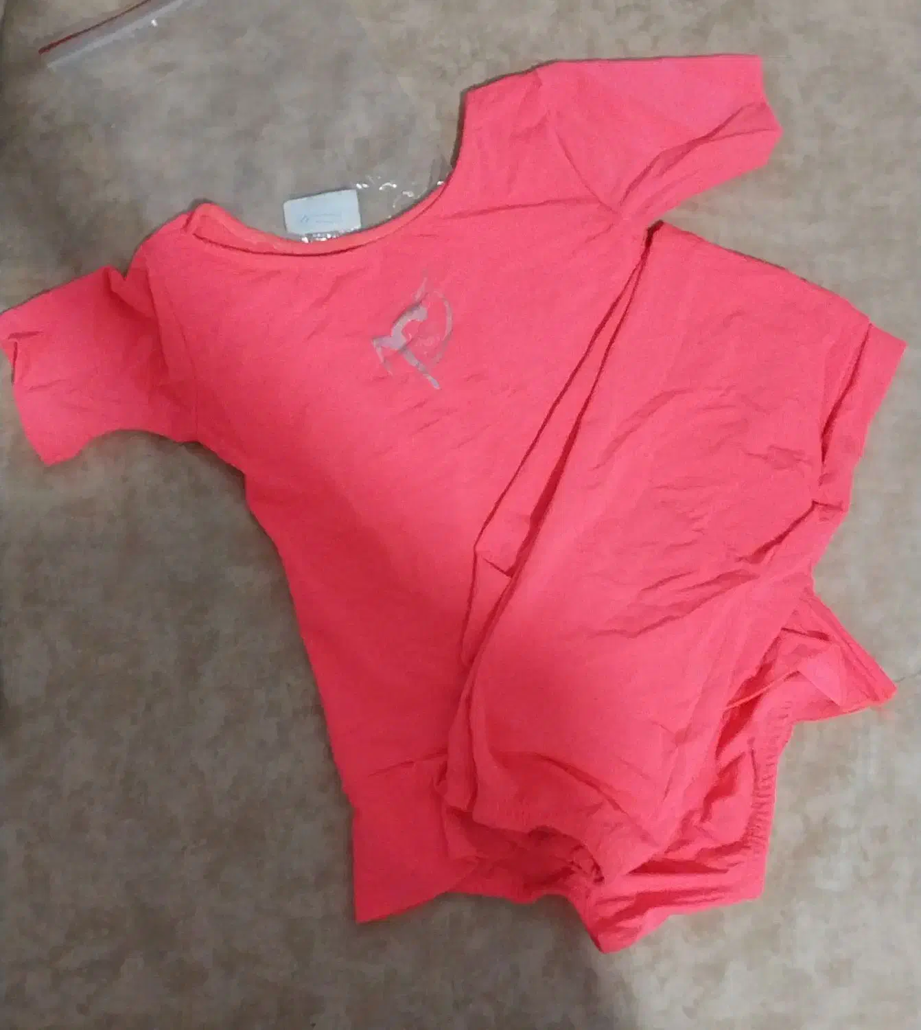 لباس ژیمناستیک|تجهیزات ورزشی|محمدیه-قزوین, |دیوار