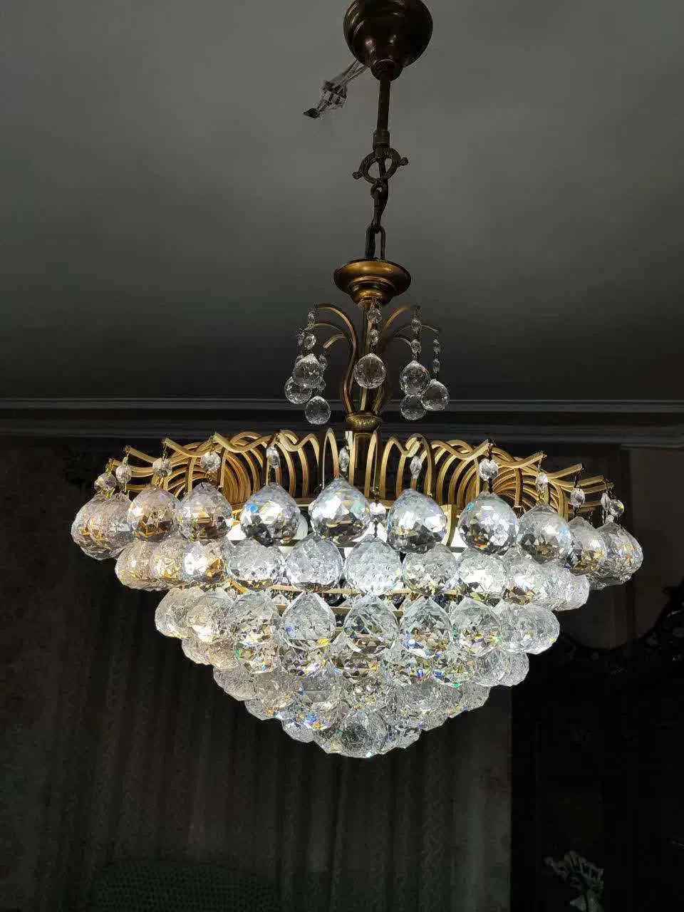 دوعدد لوستر کریستالی|لوستر و چراغ آویز|شاهرود, |دیوار