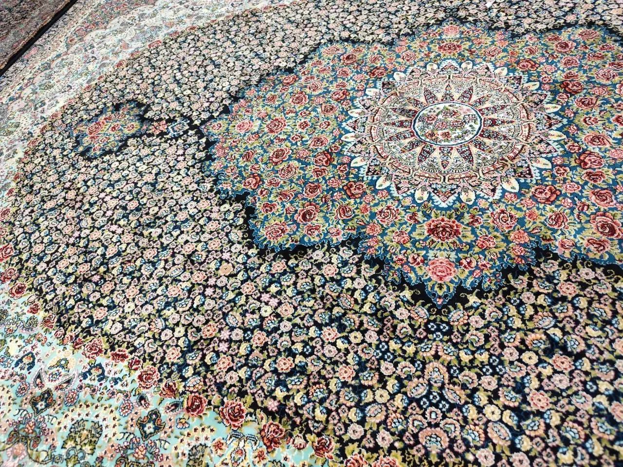 فرش ۷۰۰ شانه تراکم بالا تابان مشهد|فرش|بوشهر, |دیوار