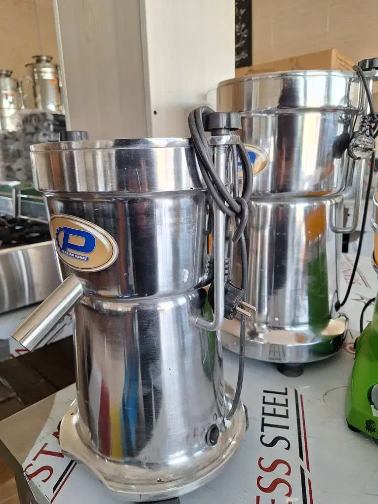 آب هویج گیری،آب زنجبیل گیری|کافیشاپ و رستوران|شیراز, قلعه شاهزاده بیگم|دیوار