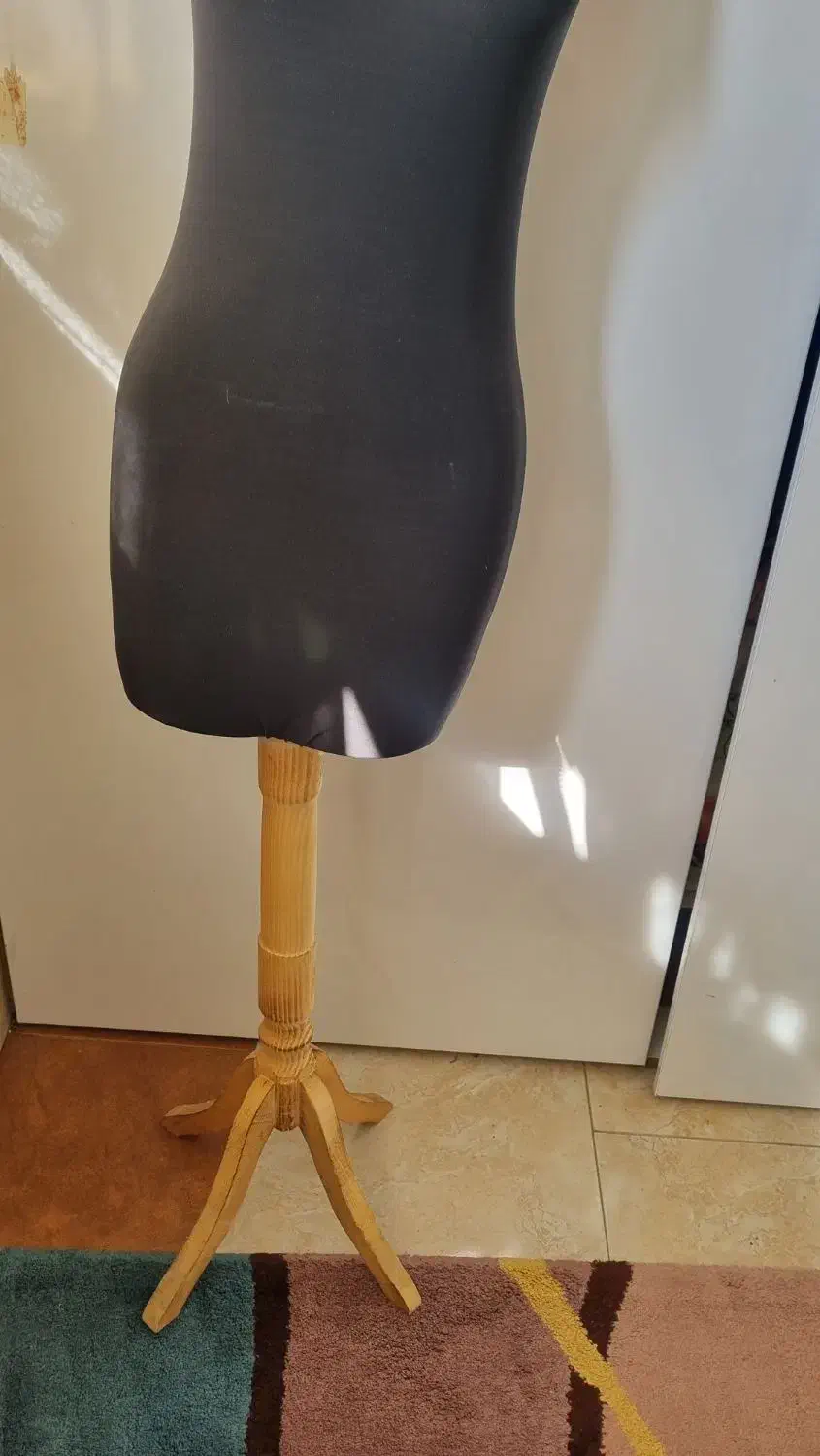 مانکن|لوازم خیاطی و بافتنی|لاهیجان, خالو باغ|دیوار