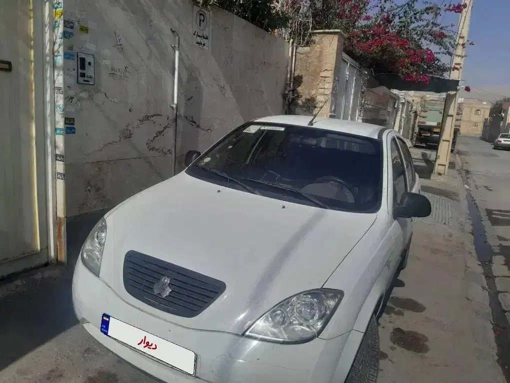 تیبا ۹۸ دوگانه دستی|خودرو سواری و وانت|شیراز, قلعه نو|دیوار