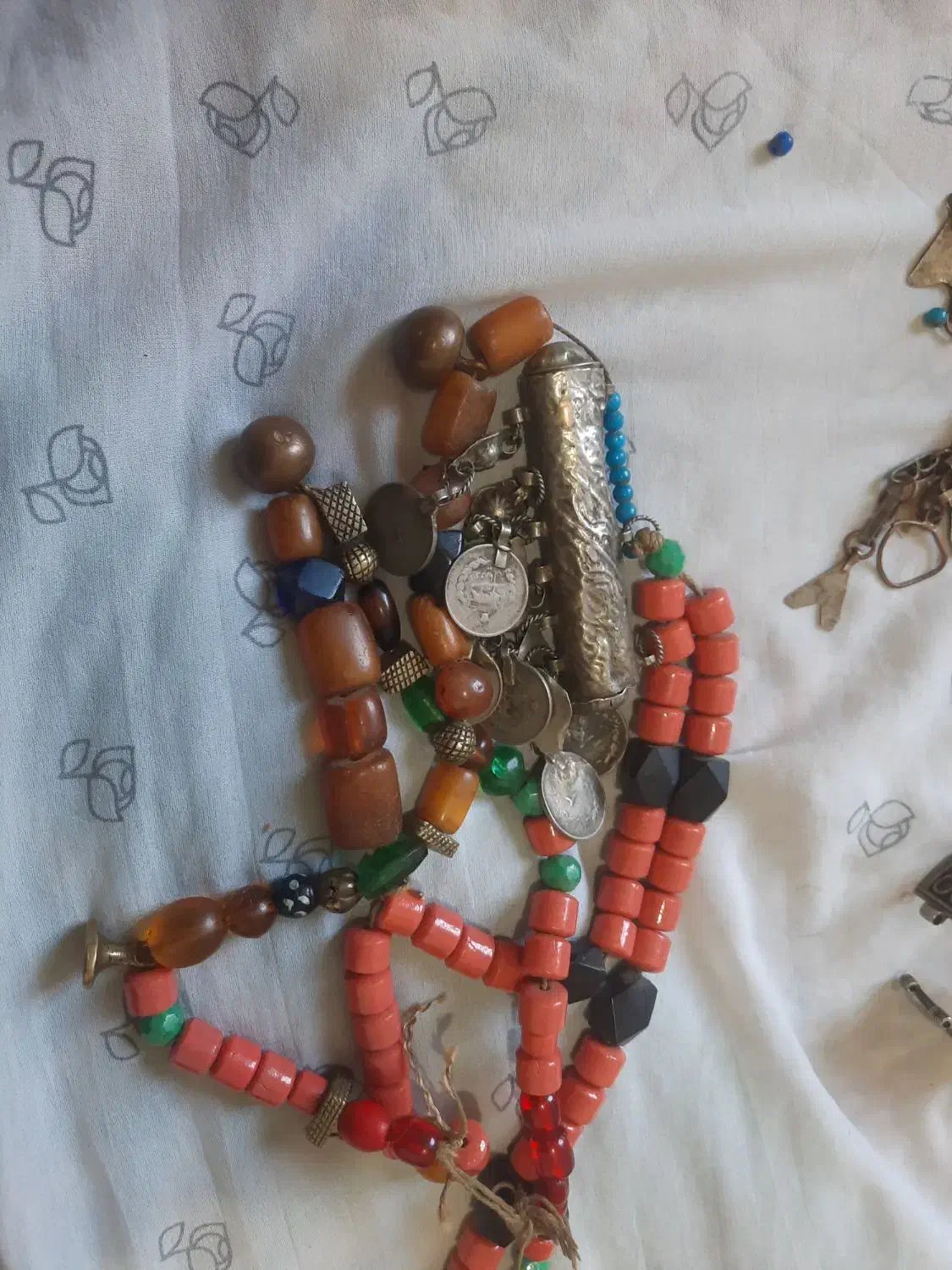 کلکسیونی|زیورآلات و اکسسوری|سنندج, |دیوار