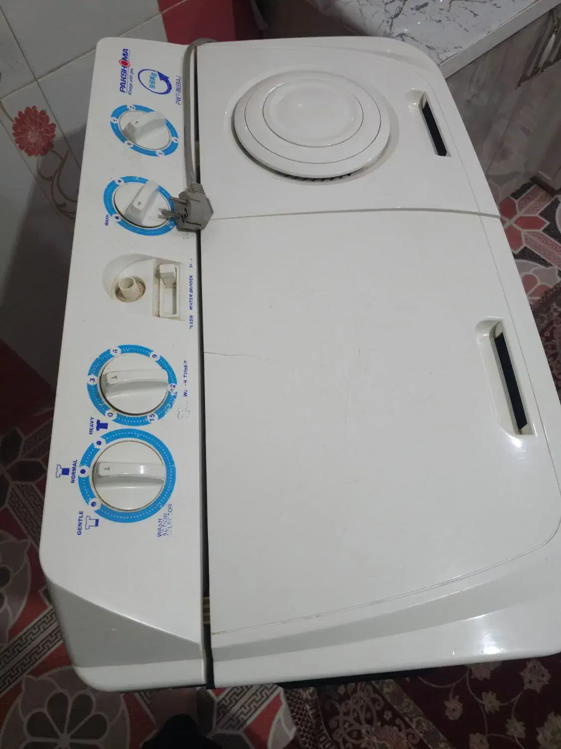 فروش کهنه شویی 9 کیلویی|ماشین لباسشویی و خشک‌کن لباس|پیرانشهر, |دیوار