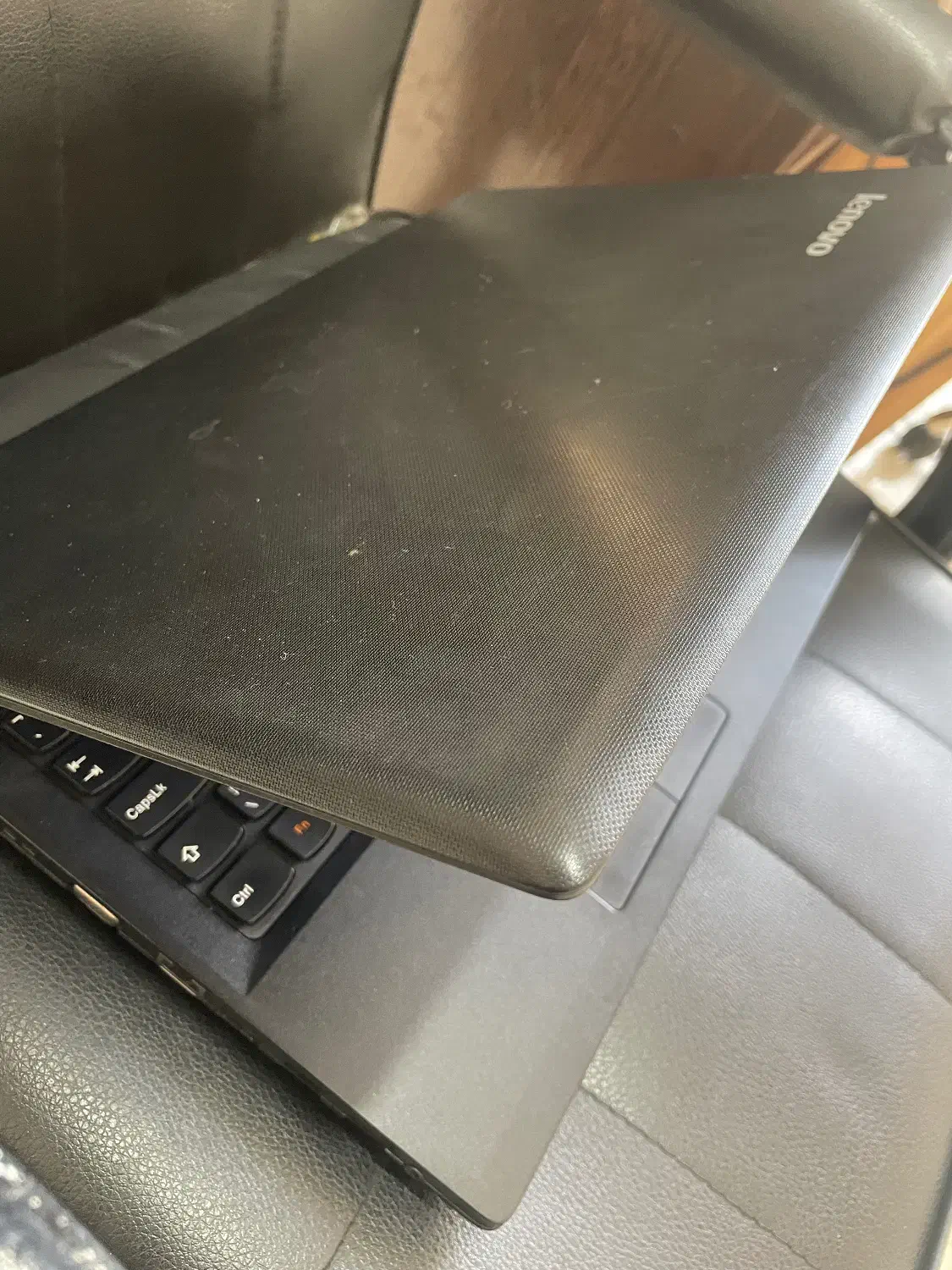 لب تاب ارزون|رایانه همراه|شهریار, کردزار|دیوار