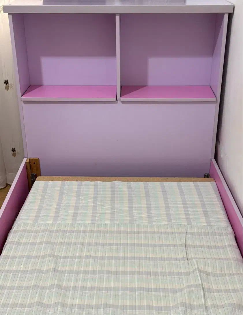 تخت و چوب زیر‌تخت|تخت و سرویس خواب|آستانه اشرفیه, |دیوار