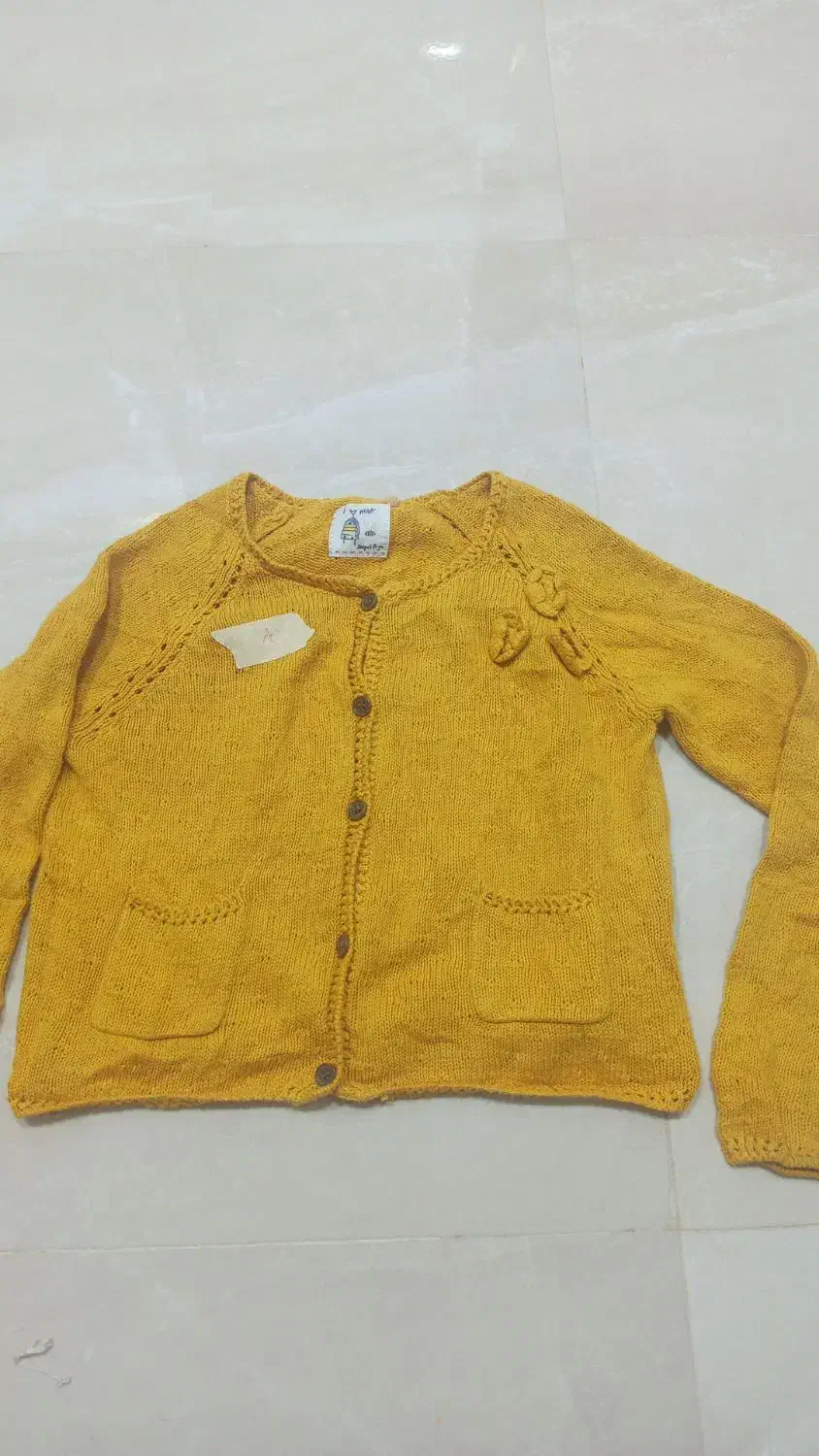 لباس بچگانه و نوجوان|لباس|قشم, |دیوار