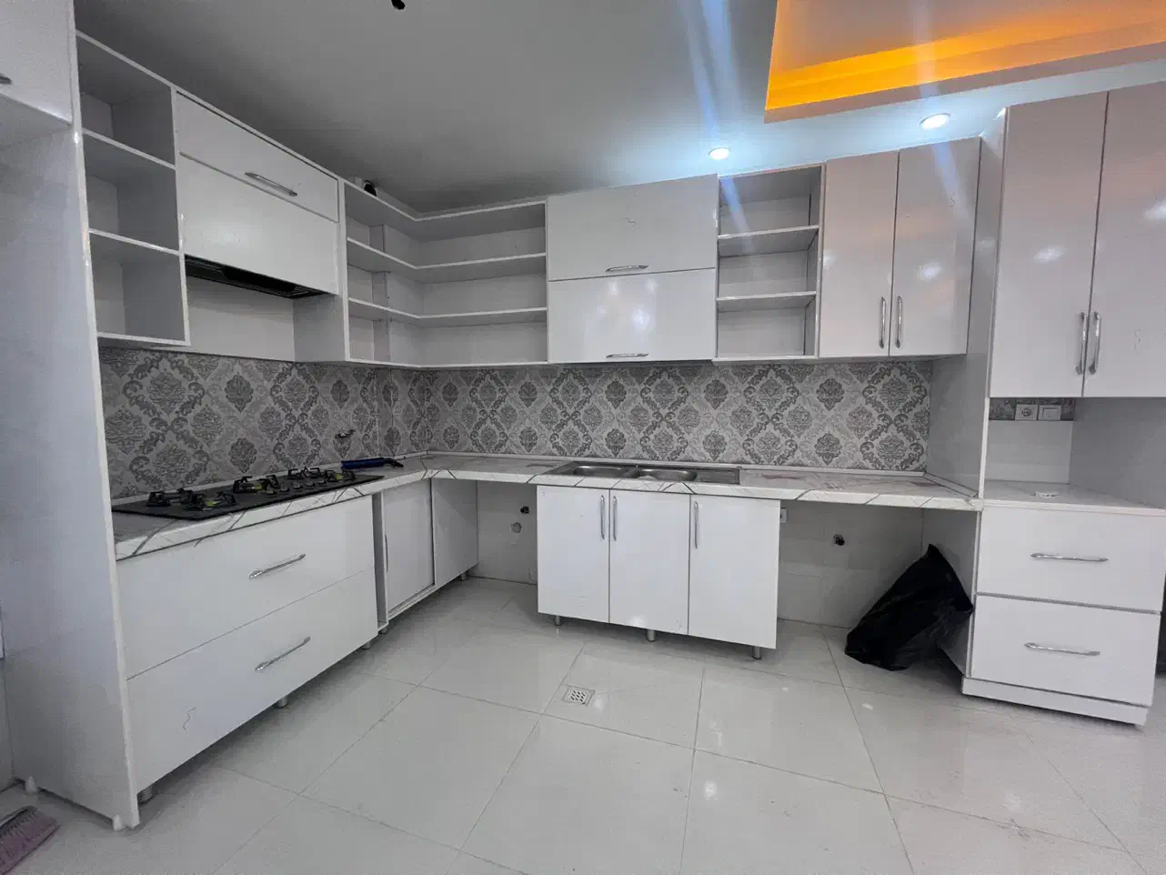 ۹۳متر دو خواب کلید نخورده|اجارهٔ آپارتمان|پرند, فاز ۰|دیوار