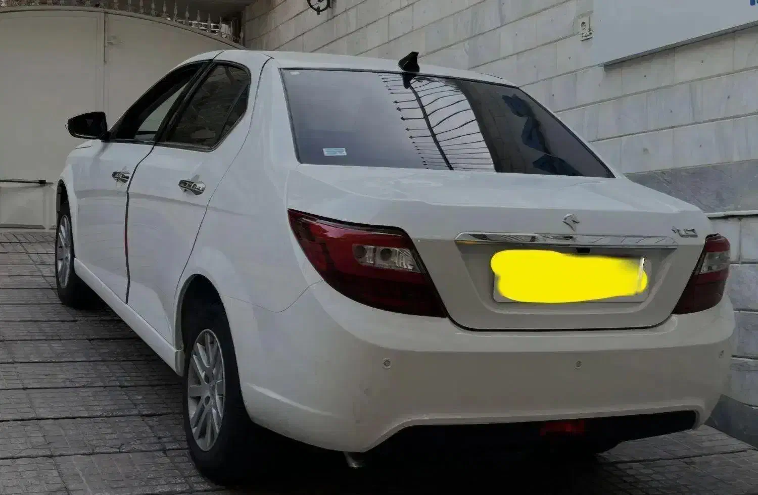 دنا پلاس تیپ 2 مدل 1401|خودرو سواری و وانت|سیرجان, |دیوار