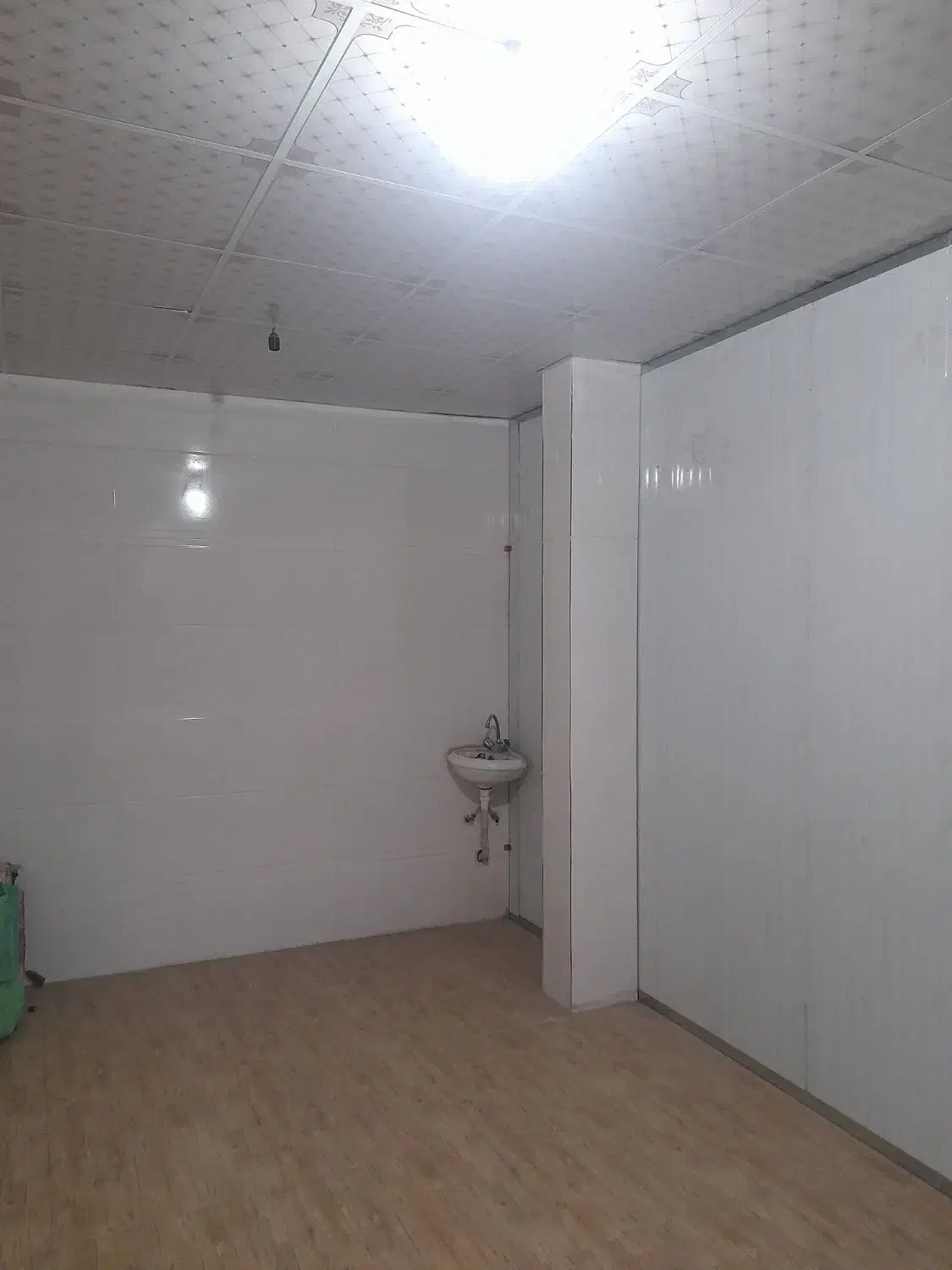 اجاره مغازه ۱۸ متر.انتهای خ مهدیه شهرک فیضیه|اجارهٔ مغازه و غرفه|اسلامشهر, شهرک مهدیه|دیوار