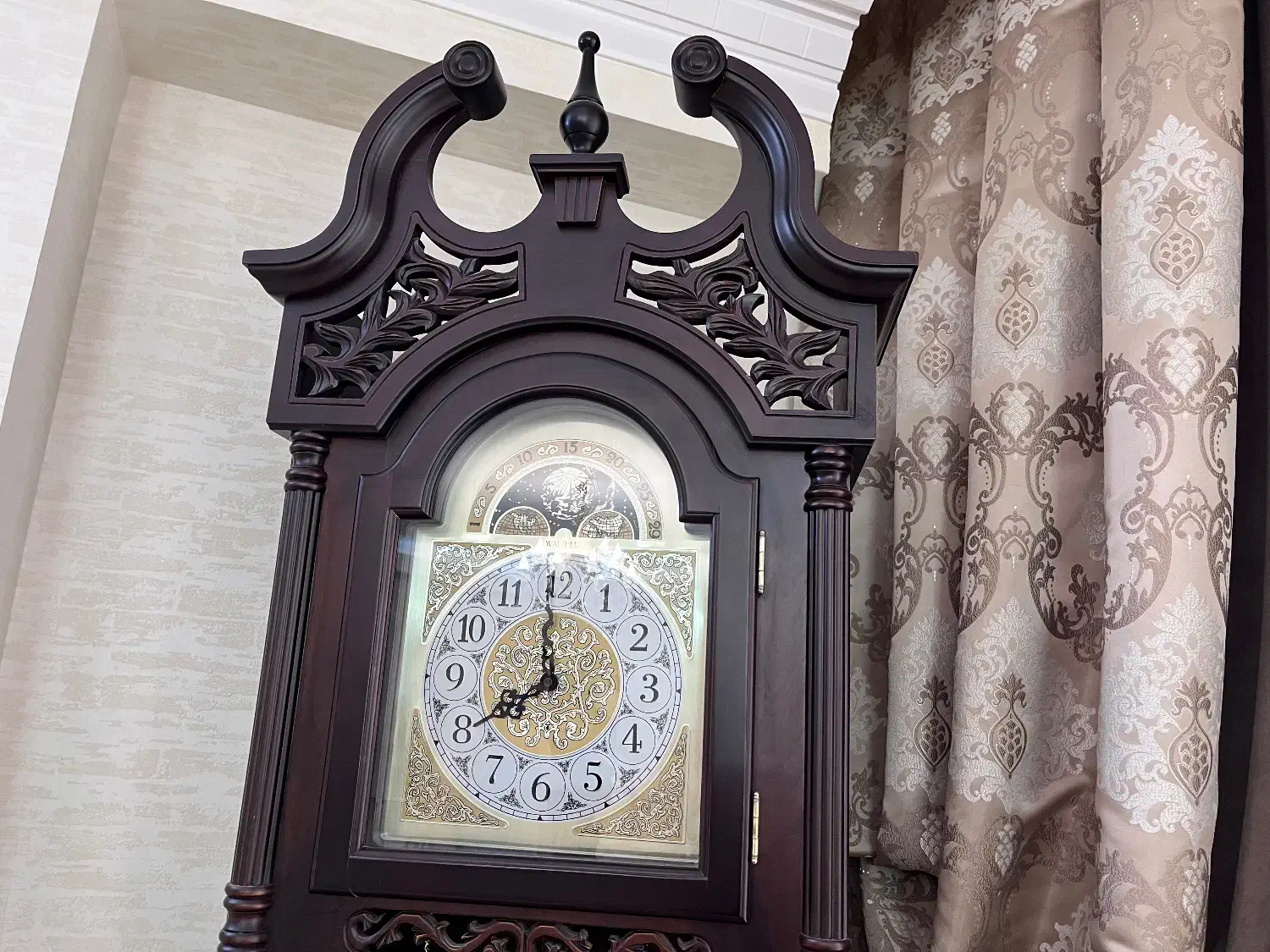 ساعت دکوری ایستاده چوب درجه یک|ساعت دیواری و تزئینی|سبزوار, فرهنگیان|دیوار