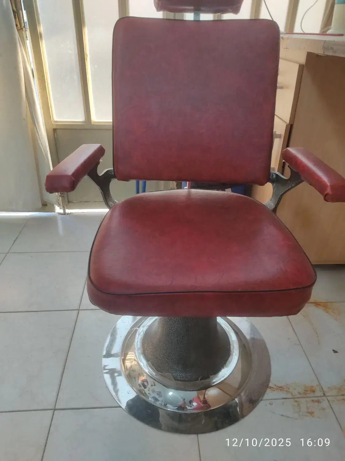 دکورآرایشگاه درحدنو|آرایشگاه و سالن‌های زیبایی|شیراز, باجگاه|دیوار