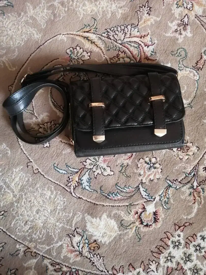 کیف و کفش.    بازم هست|کیف، کفش، کمربند|شیراز, شهرک سراج|دیوار