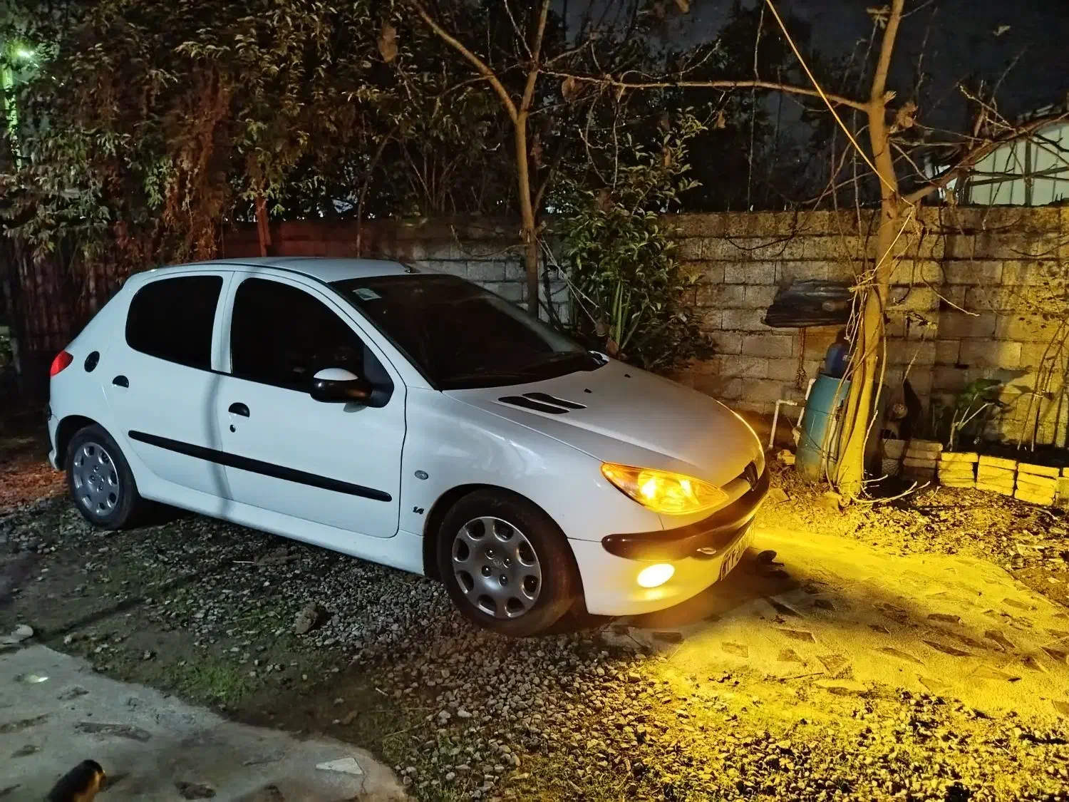 206تیپ 2 بیرنگ بی ضربه بسیار تمیز|خودرو سواری و وانت|لنگرود, |دیوار