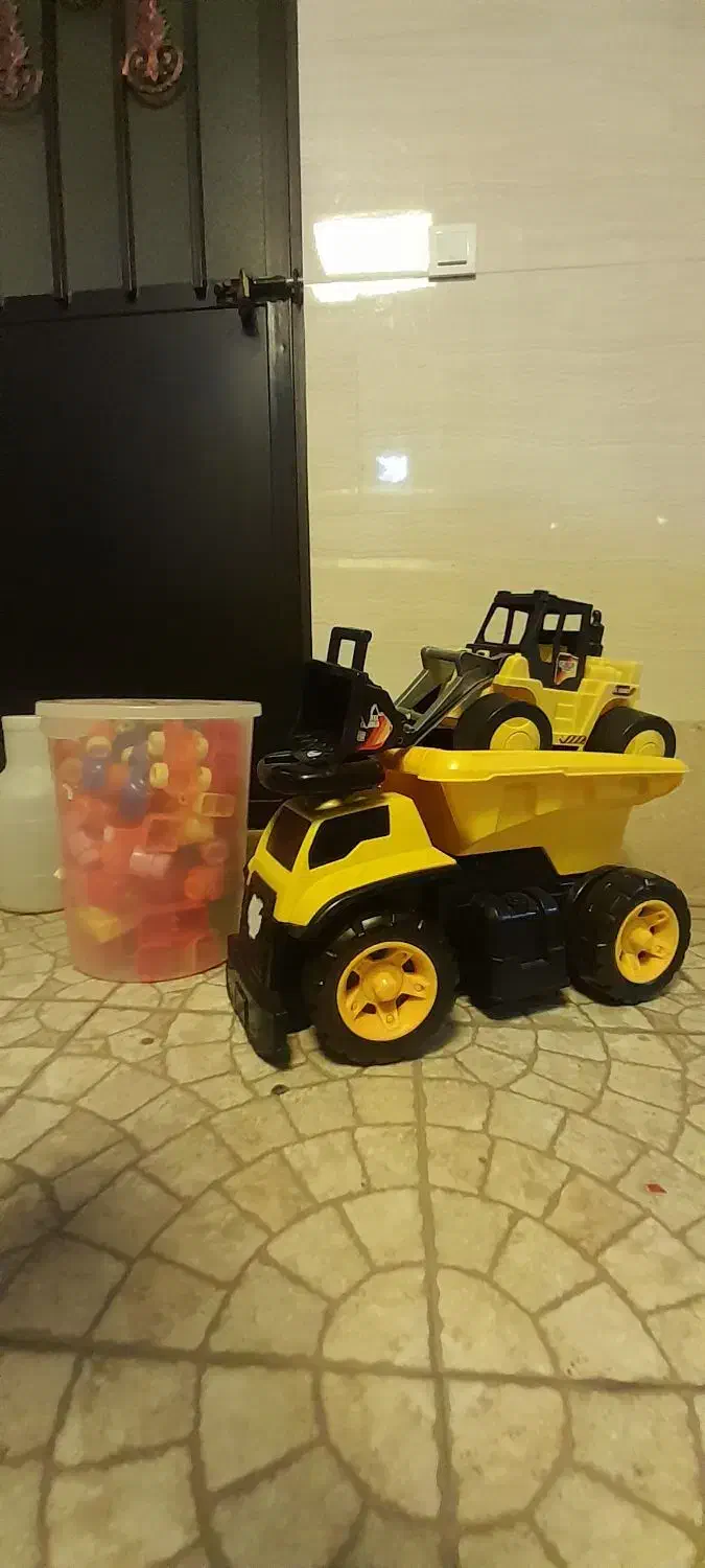 اسباب بازی|اسباب‌بازی بچه|رشت, شالکو|دیوار