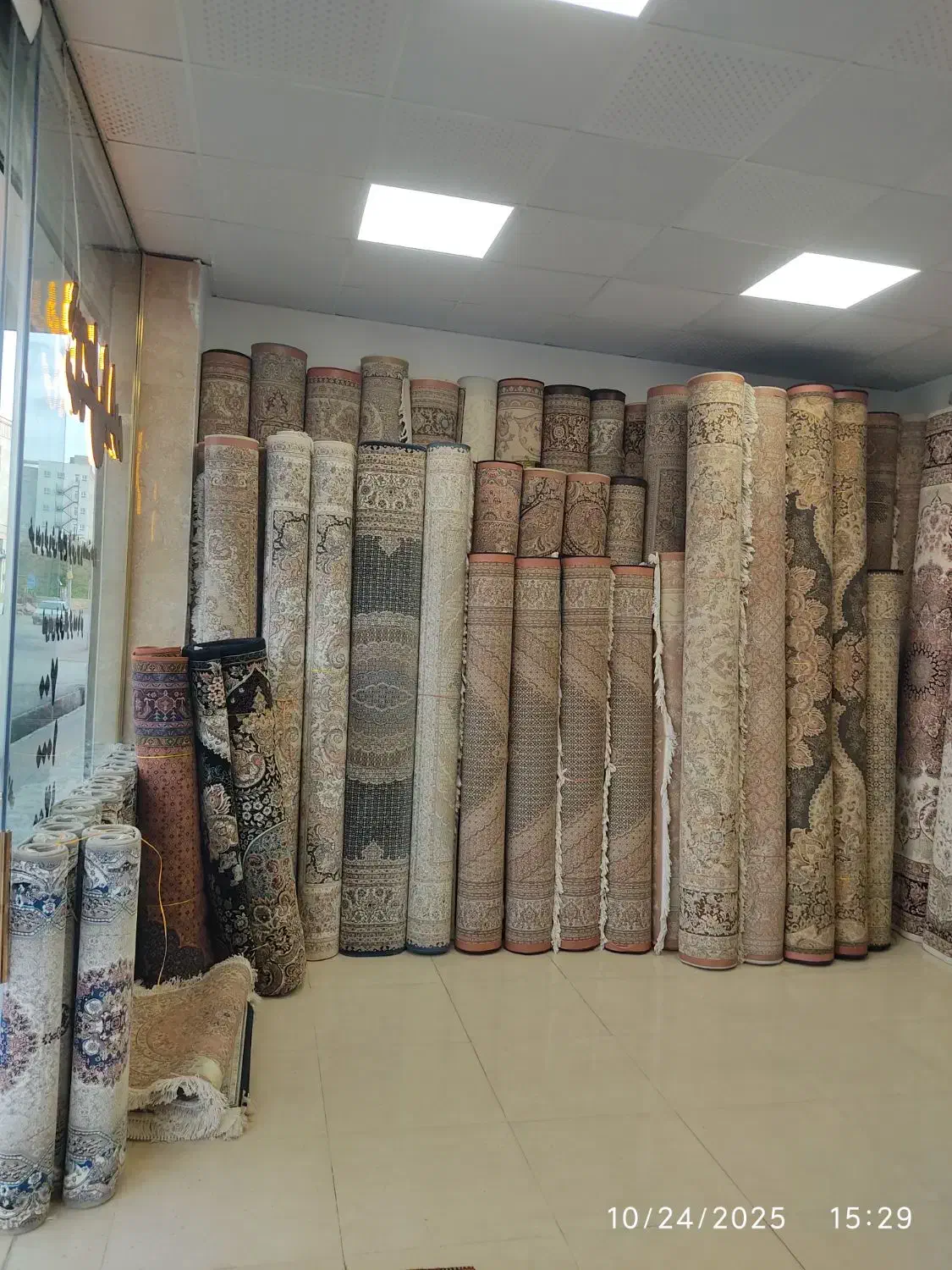 خرید و فروش انواع فرش نو و کارکرده|فرش|اردبیل, |دیوار