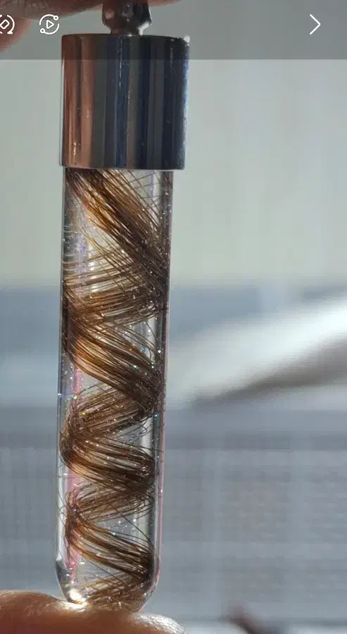 کپسول شیشه ای  رزینی با گیسوی یار|بدلیجات|قدس, شهر‌قدس|دیوار