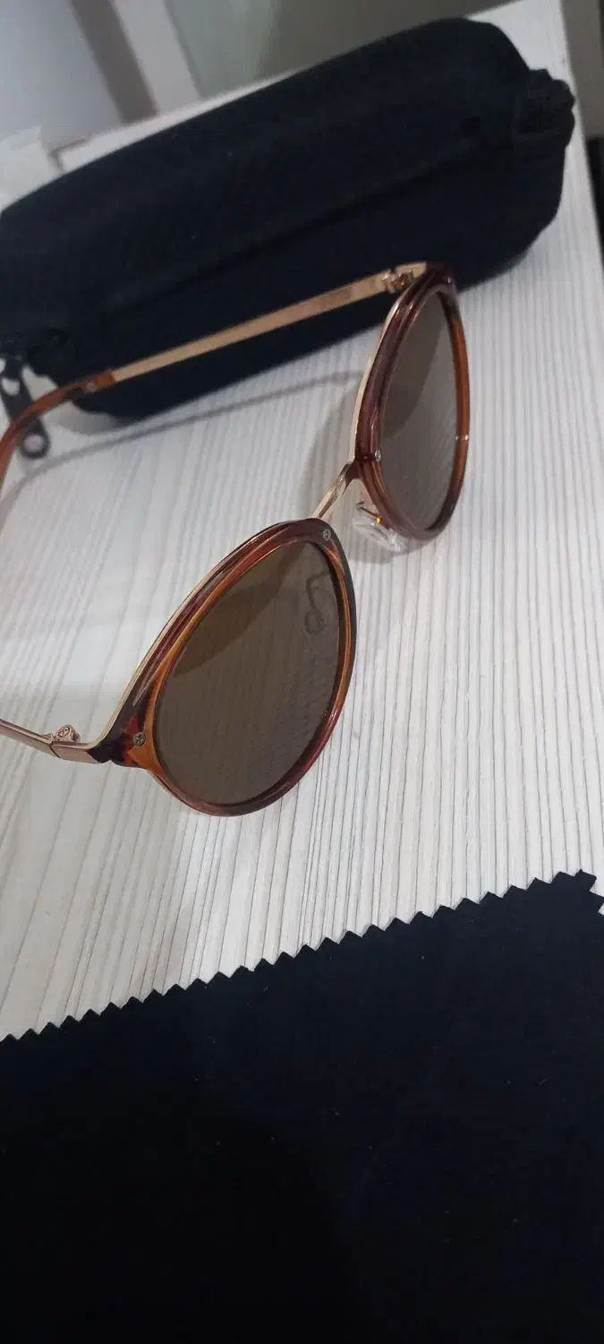 عینک آفتابی زنانه|زیورآلات و اکسسوری|شاهین‌شهر, نبوت|دیوار