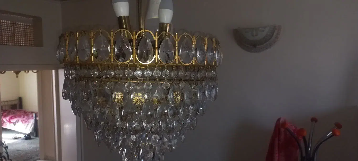 لوستر ۸ شعله طلایی|لوستر و چراغ آویز|تهران, حکیمیه|دیوار