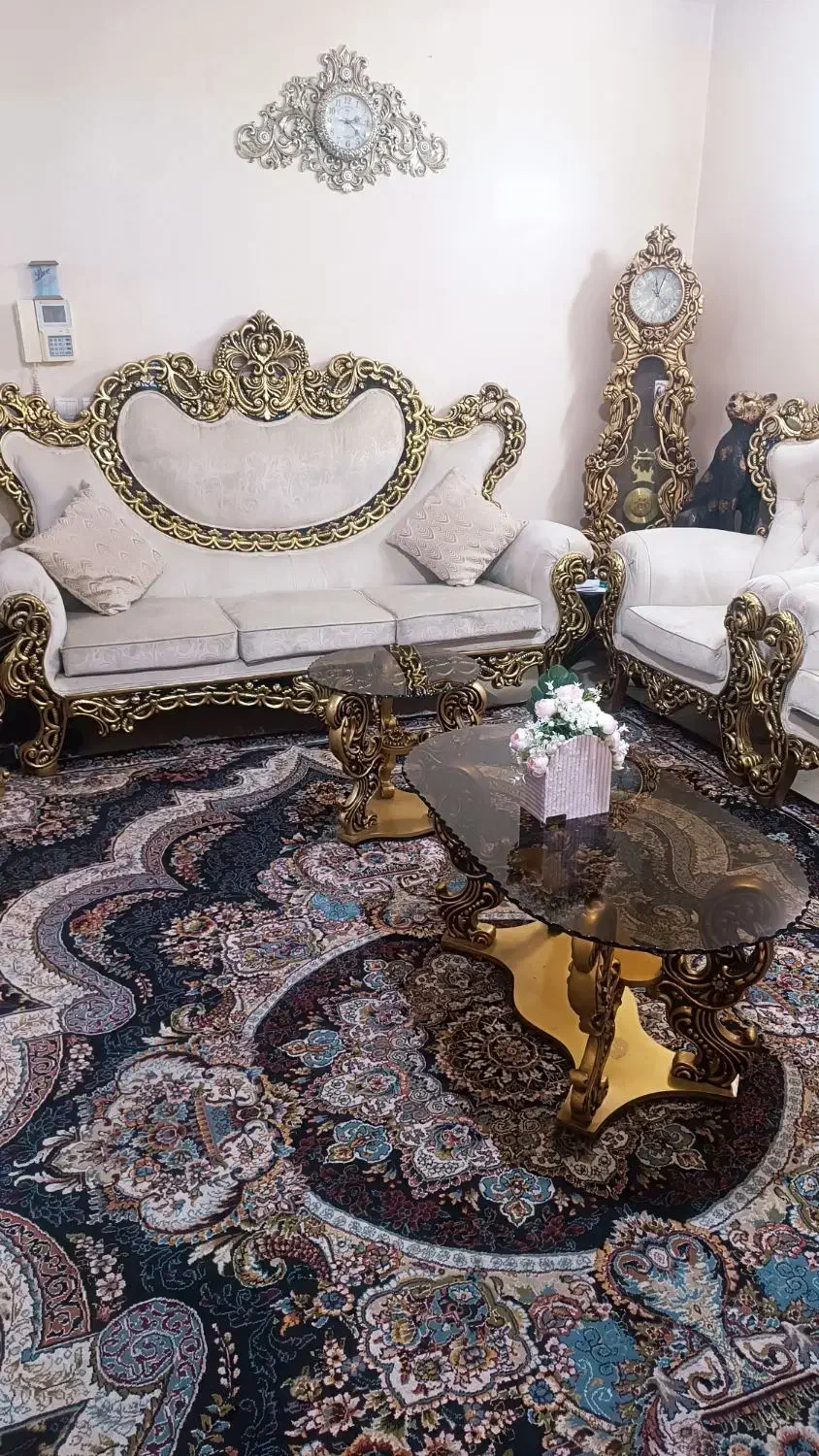 مبلمان ۹نفره و7نفره با میز وعسلی مناسب جهیزیه|مبلمان خانگی و میز عسلی|نجفآباد, کشاورز|دیوار