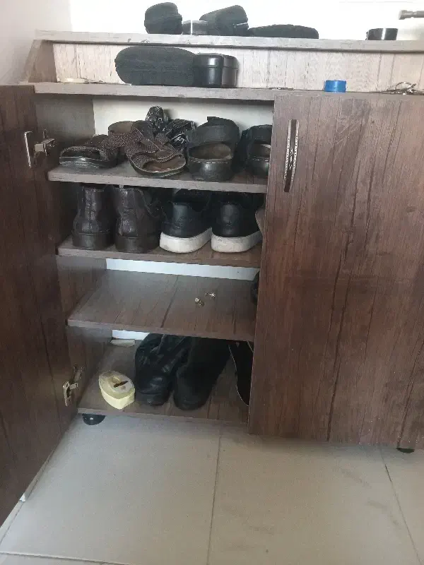 جاکفشی  تمام امدی اف|جاکفشی، کمد، دراور|گلبهار, شهر جدید گلبهار|دیوار