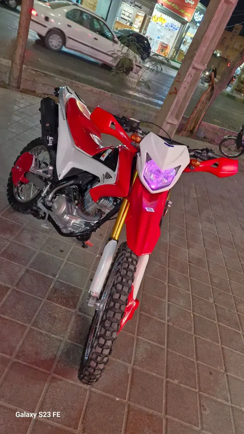 تریل پرواز GY200|موتورسیکلت|کاشان, سه راه پرورشگاه|دیوار