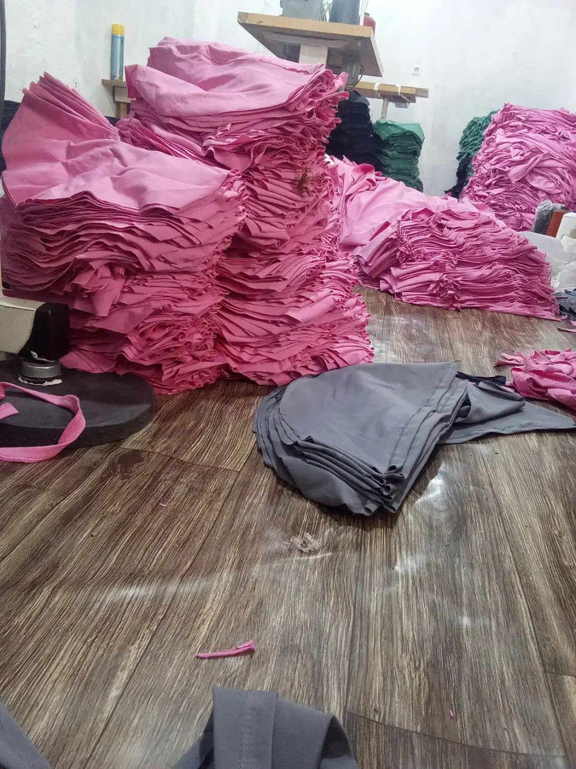 استخدام  زیگزال دوز خطی ۴۵۰ و وسطکار ۱۲ تومن|استخدام صنعتی، فنی، مهندسی|تهران, مولوی|دیوار