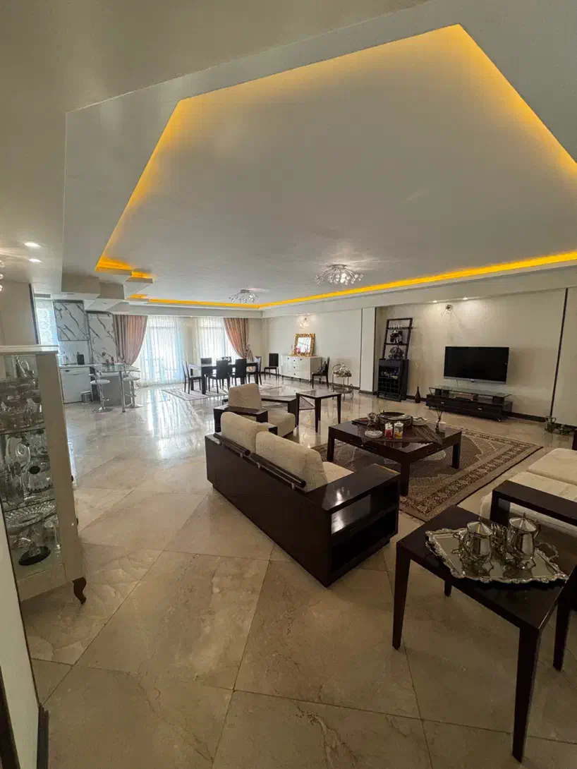 اجاره اپارتمان ۱۷۰ متری ۳خوابه ط۵ نیستان