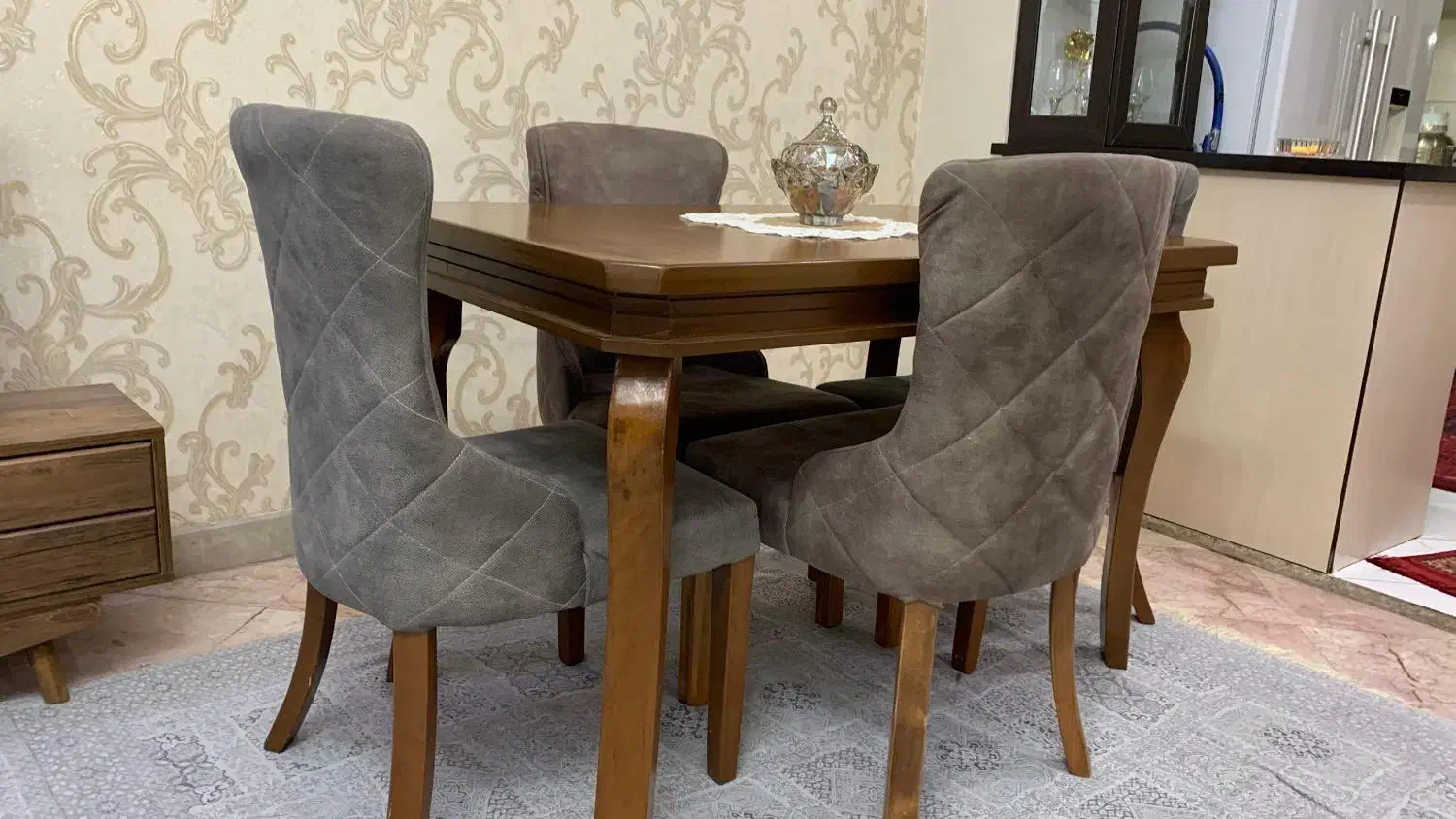 میز ناهارخوری چوبی چهار نفره|میز و صندلی غذاخوری|تهران, منیریه|دیوار