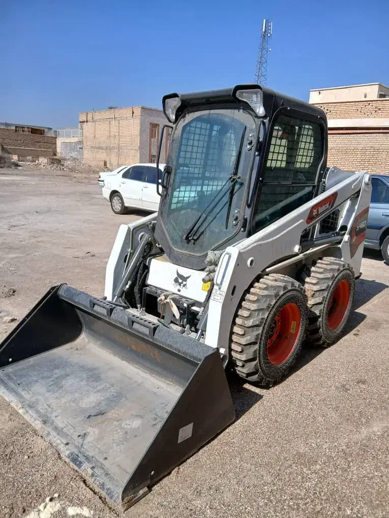 بابکت مدل ۲۰۲۳ خشک ث|خودرو سنگین|خرمشهر, |دیوار