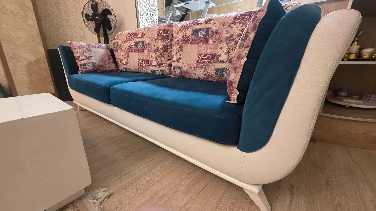 کاناپه تک و میز جلو مبلی|مبلمان خانگی و میز عسلی|کرج, مطهری|دیوار