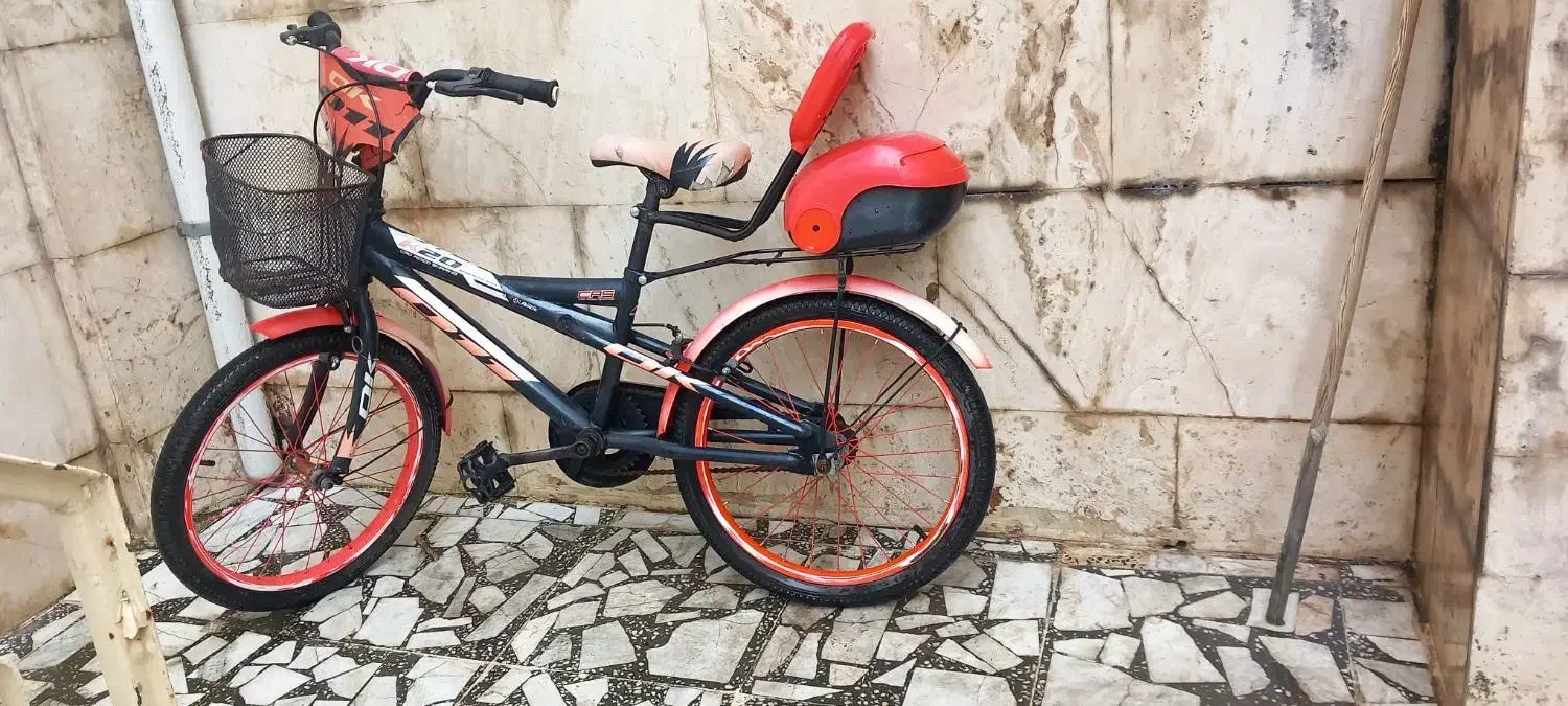 دوچرخه اسپرت زیبا و کاملا سالم سایز ۲۰ قیمت. ۲۹۰۰|دوچرخه، اسکیت، اسکوتر|لاهیجان, انقلاب|دیوار