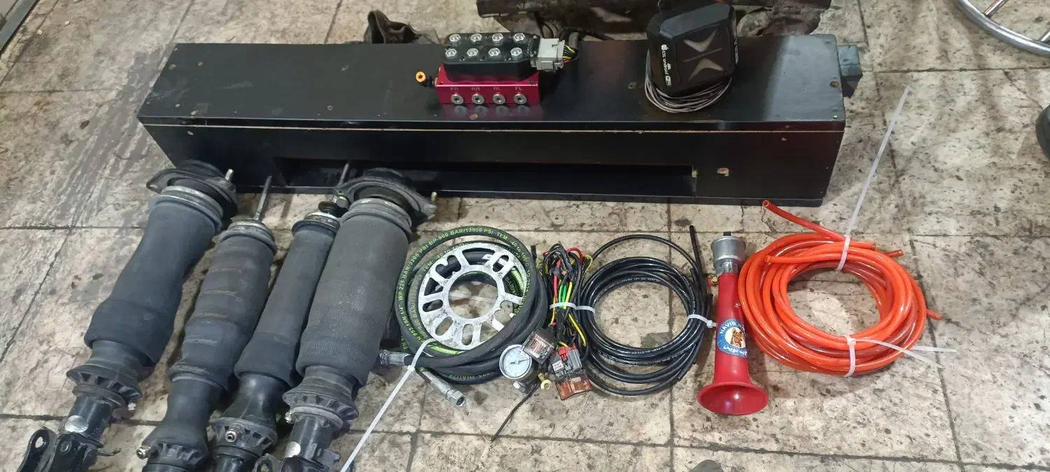 کمک بادی پراید دست کامل|قطعات یدکی و لوازم جانبی|مشهد, مصلی (کارمندان اول)|دیوار