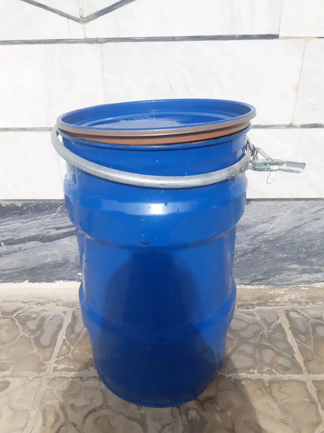 بشکه فلزی ۵۰ لیتری|ظروف نگهدارنده، پلاستیکی، یک‌بارمصرف|خرم‌آباد, |دیوار