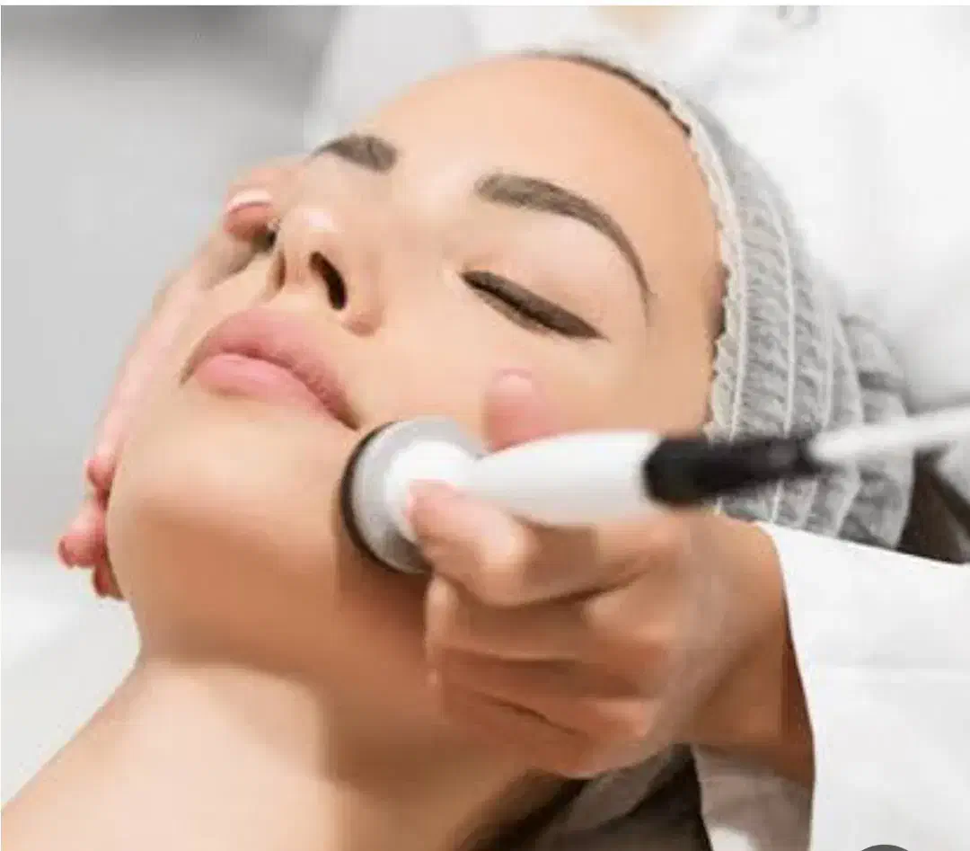 لیزر.کلینیک سدنا|خدمات آرایشگری و زیبایی|مشهد, بلال|دیوار