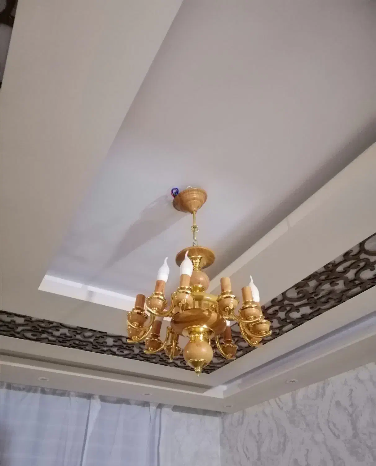 دو عدد لوستر 12 شاخه مجلسی و زیبا|لوستر و چراغ آویز|اصفهان, مهدی آباد|دیوار