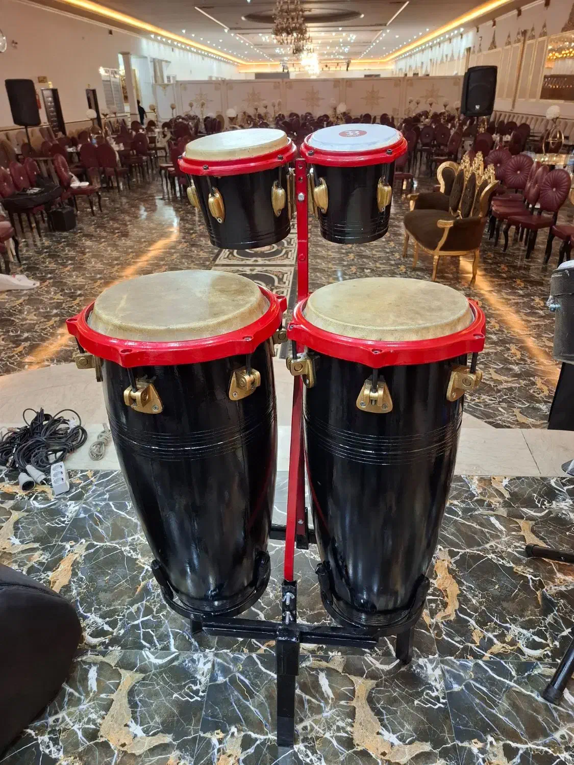 تومبابینگوبانکو|درام و پرکاشن|زنجان, |دیوار