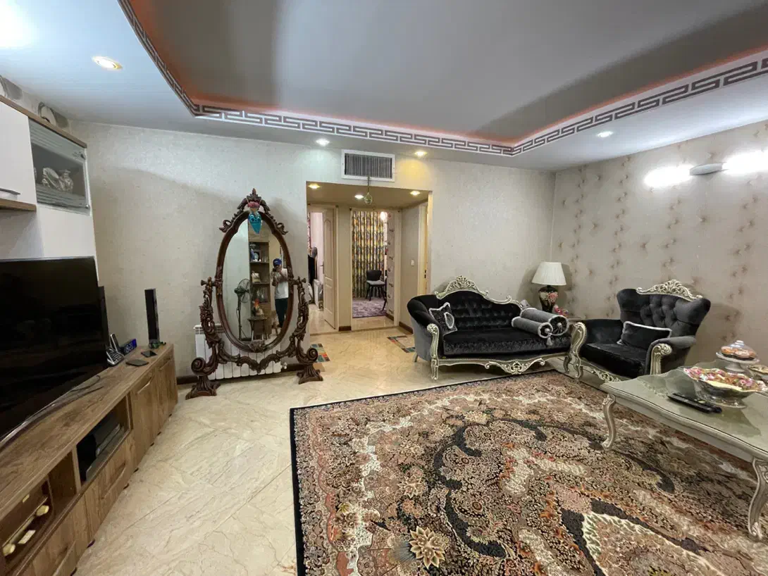 ۸۸ متر دو خواب / فول امکانات / گلستان|فروش آپارتمان|تهران, فدک|دیوار