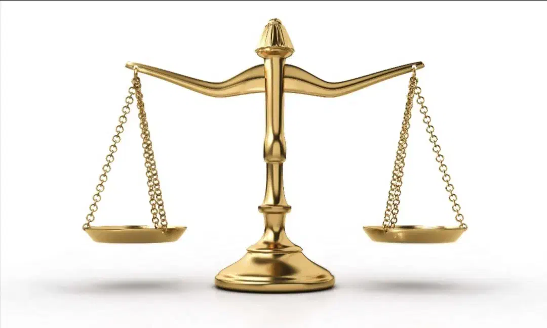 ** وکیل پایه 1 دادگستری **|خدمات مالی، حسابداری، بیمه|نجفآباد, ریاضی|دیوار