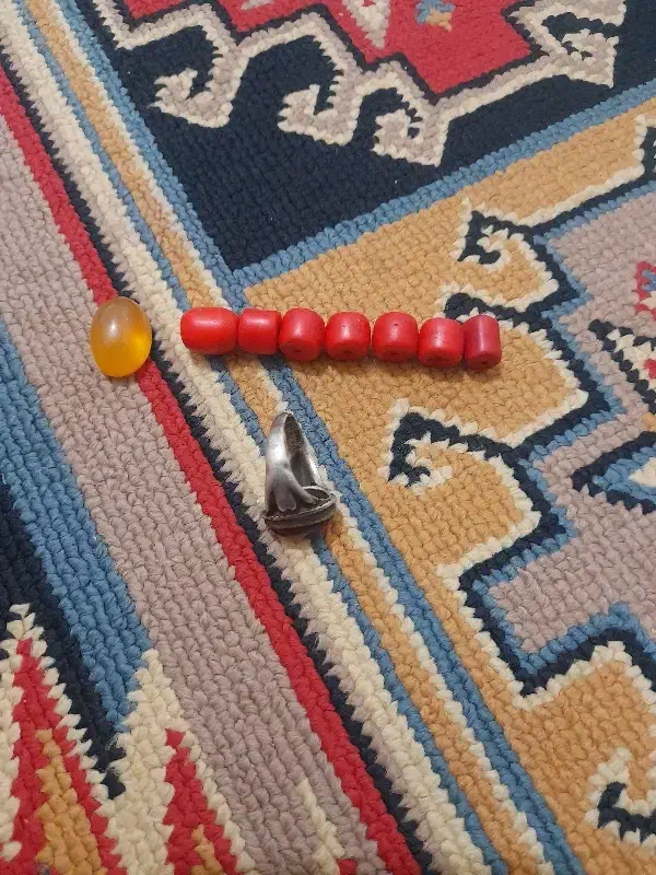 انگشتر نقره و مهره قدیمی سرانگشتر|کلکسیون اشیاء عتیقه|شاهین‌شهر, گزبرخوار|دیوار